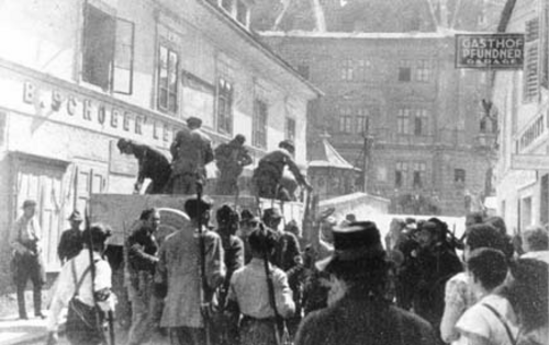 NS-Juliputsch 1934: Bewaffnete Nationalsozialisten in Wolfsberg im Lavanttal (Kärnten)