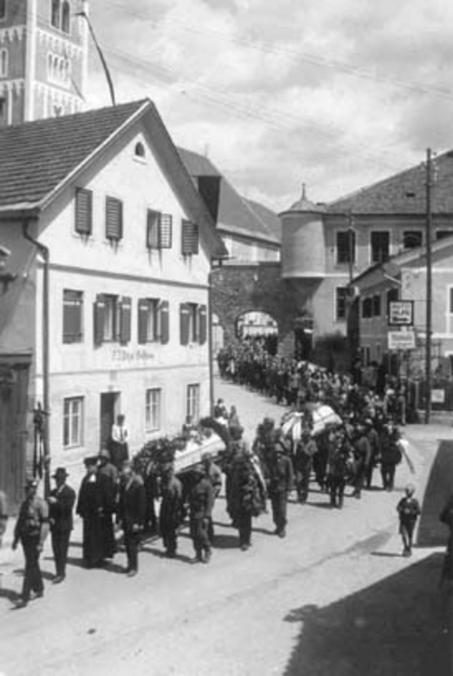 NS-Juliputsch 1934: Begräbnis (Schutzkorpsangehörige, Schladming)
