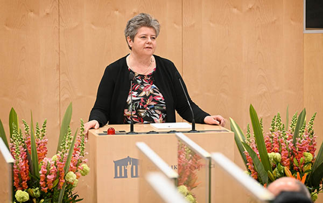 Claudia Kuretsidis-Haider