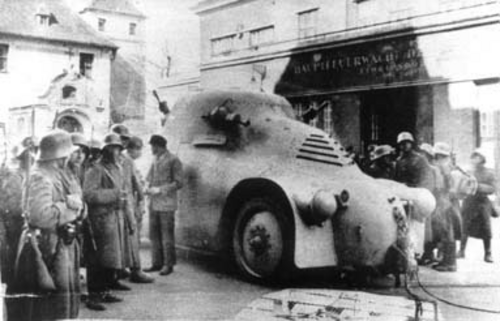 Februar 1934: Panzerkraftwagen der Polizei 