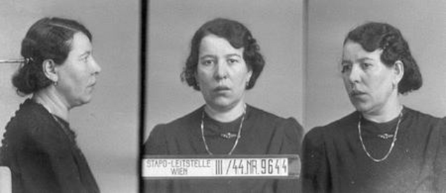 Amalia Kriz Amalia Kriz