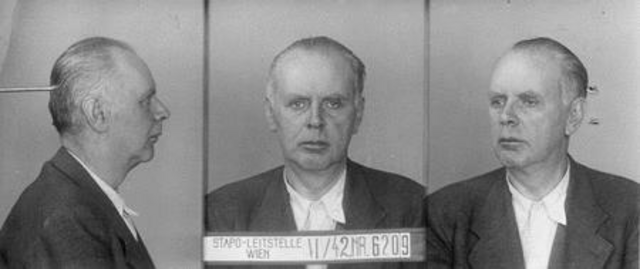 Ernst Hold Ernst Hold