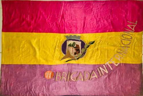 Fahne der XI. Internationalen Brigade