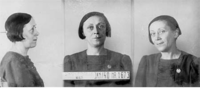 Karoline Neuhauser Karoline Neuhauser